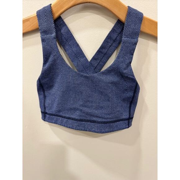 Lululemon Sports Bra - Picture 1 of 2